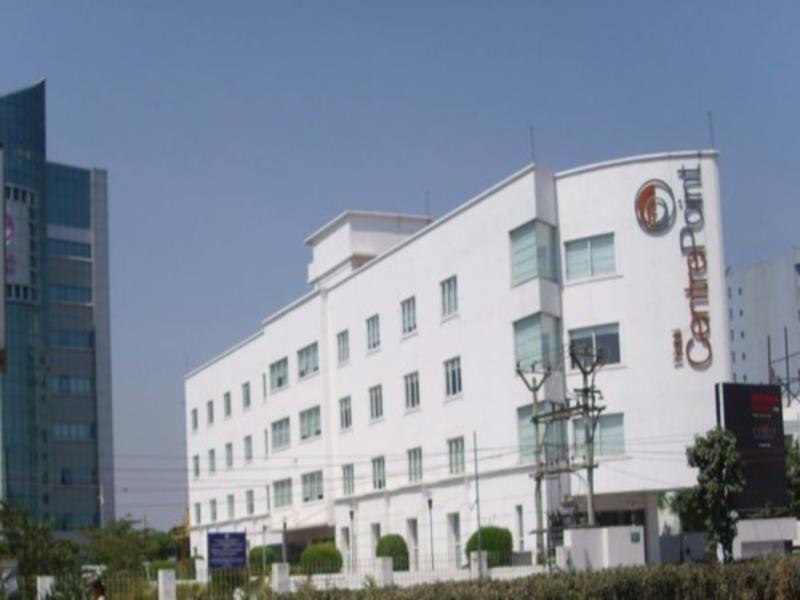 The Centre Point Ξενοδοχείο Τσενάι Εξωτερικό φωτογραφία